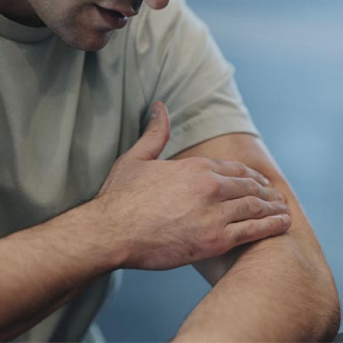 Dor no b�ceps? Pode ser um sinal de les�o no distal